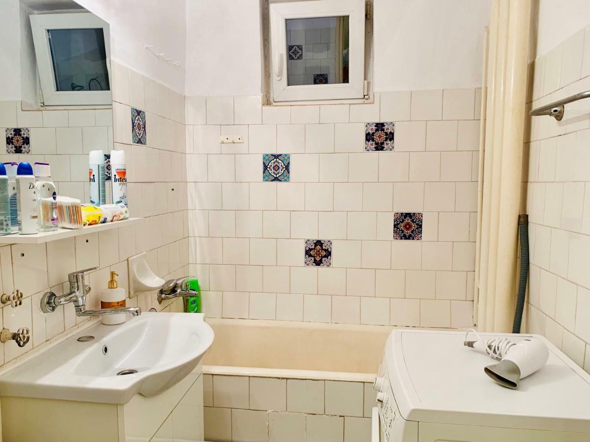 Ultracentral Apartment With All You Need: Wifi, Tv, Ac, Washer, Coffe Тимишоара Екстериор снимка