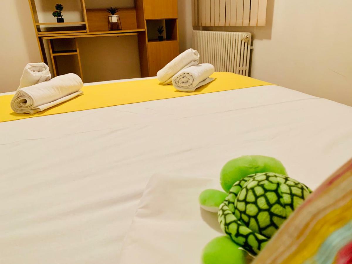 Ultracentral Apartment With All You Need: Wifi, Tv, Ac, Washer, Coffe Тимишоара Екстериор снимка