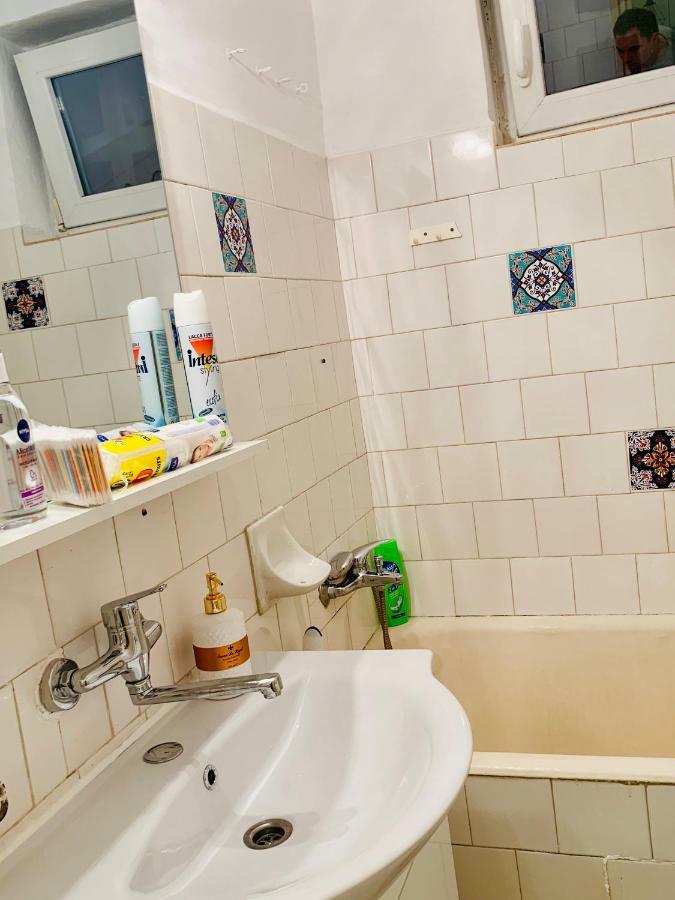 Ultracentral Apartment With All You Need: Wifi, Tv, Ac, Washer, Coffe Тимишоара Екстериор снимка